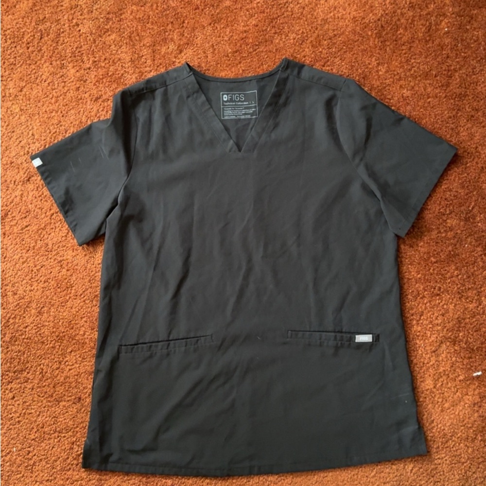 Figs Women’s Black 2 pocket scrub top